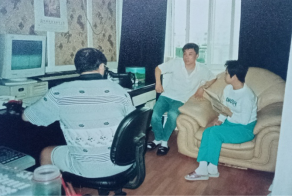 股市文化風(fēng)景線股民自演電視劇605.png 股市文化風(fēng)景線股民自演電視劇605.png