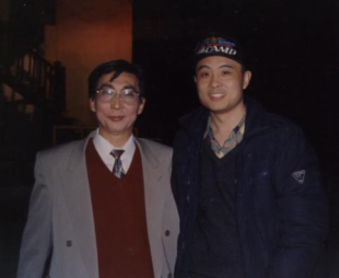 股市文化風(fēng)景線股民自演電視劇1850.png 股市文化風(fēng)景線股民自演電視劇1850.png