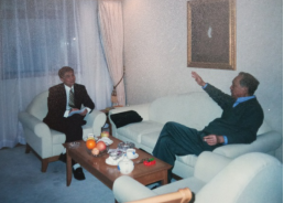 震驚全球:本想賣表賺錢結(jié)果發(fā)生8·10 風(fēng)波3913.png 震驚全球:本想賣表賺錢結(jié)果發(fā)生8·10 風(fēng)波3913.png